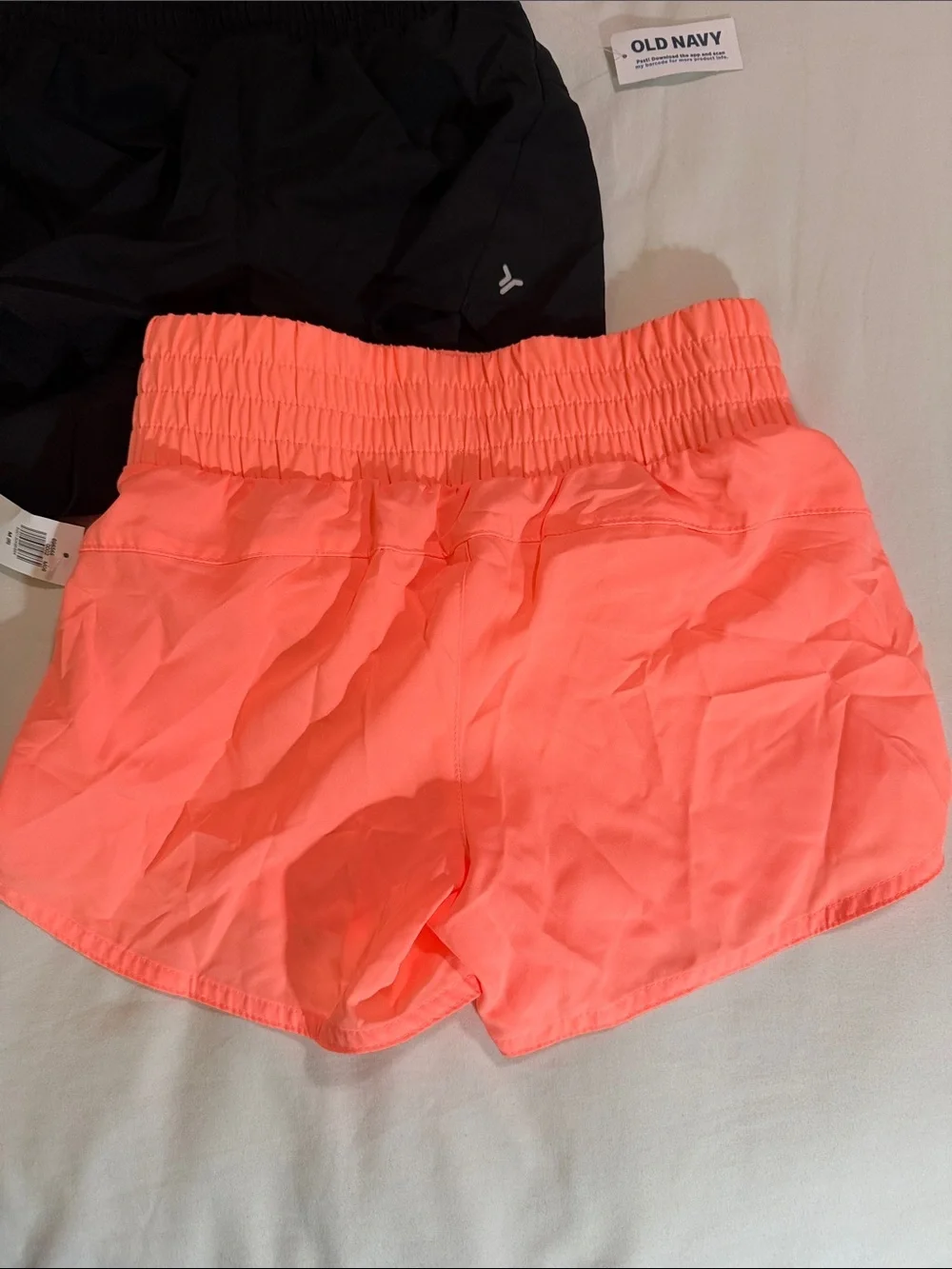 🏃‍♀️ Old Navy Girl’s Athletic Shorts - Black & Coral